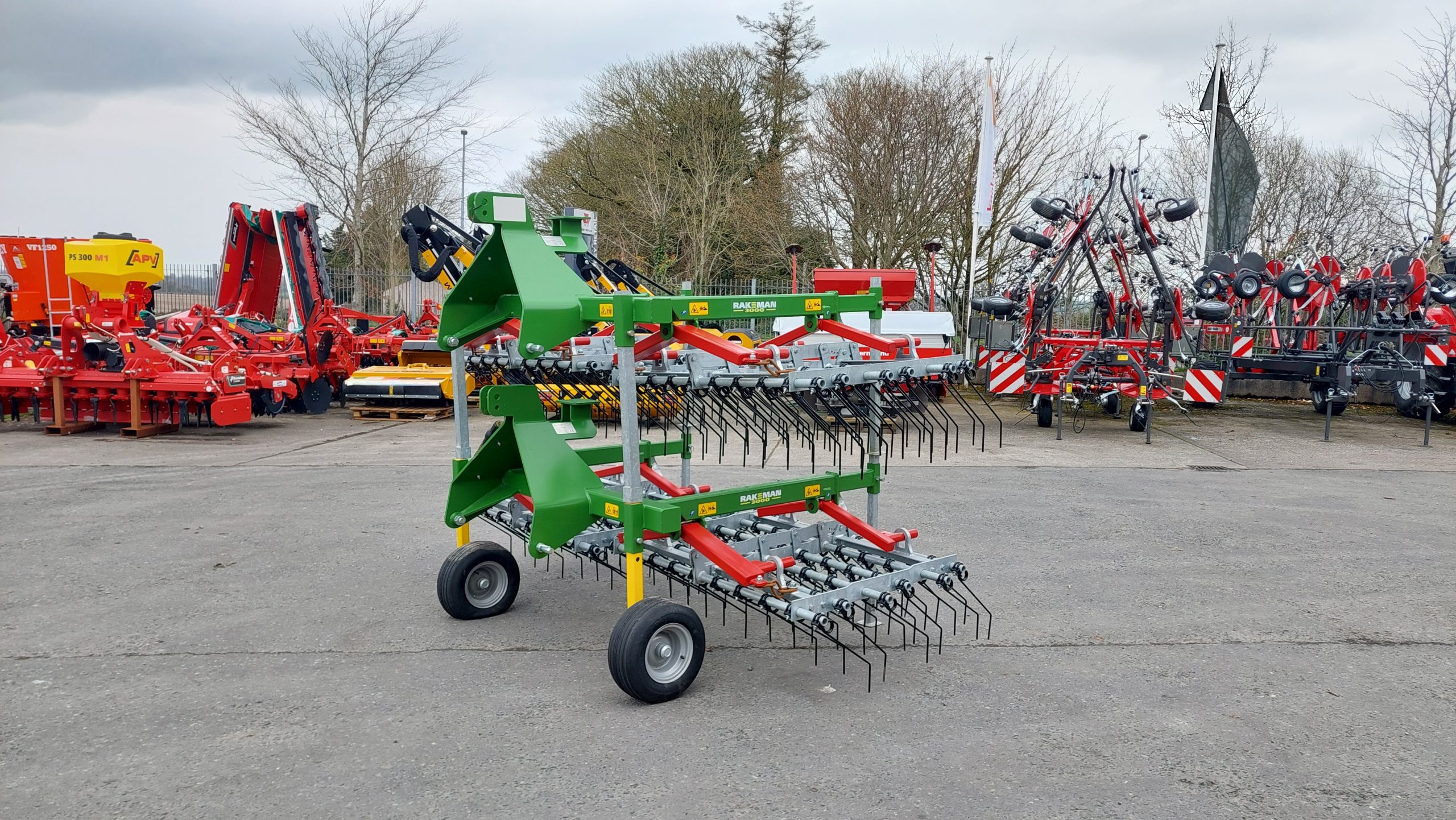Rakeman 3000 Grass Harrow