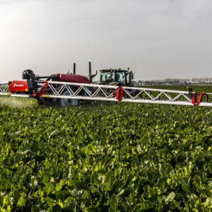 Kverneland iXtrack T4 Trailed Sprayer