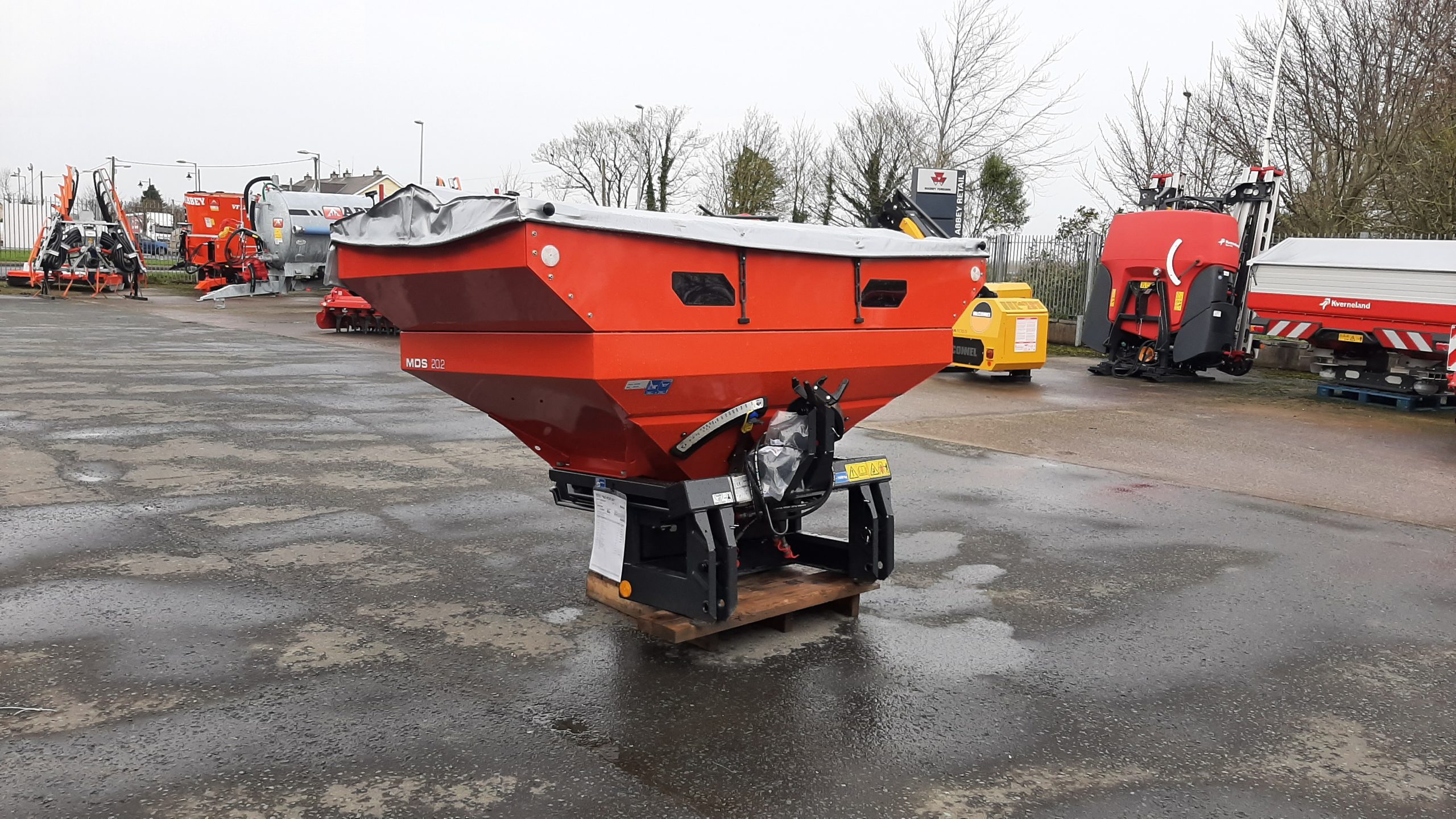 Rauch MDS 20.2D Fertilizer Spreader - Image 3