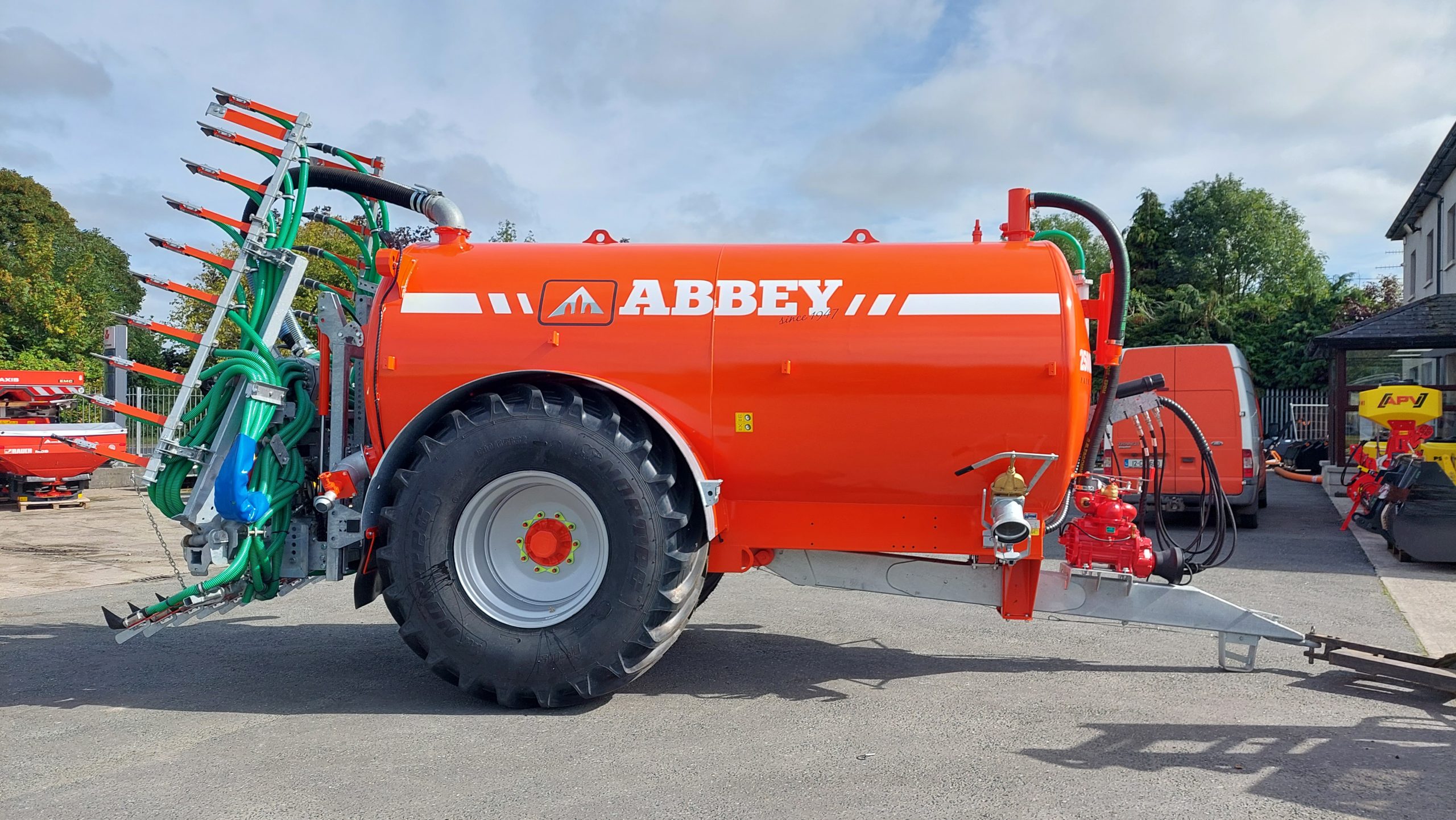 Abbey 2500G Premium Slurry Tank - Image 3