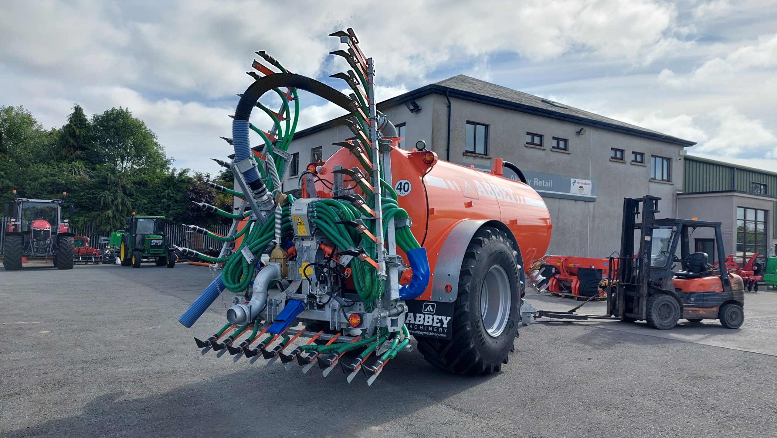 Abbey 2500G Premium Slurry Tank - Image 2