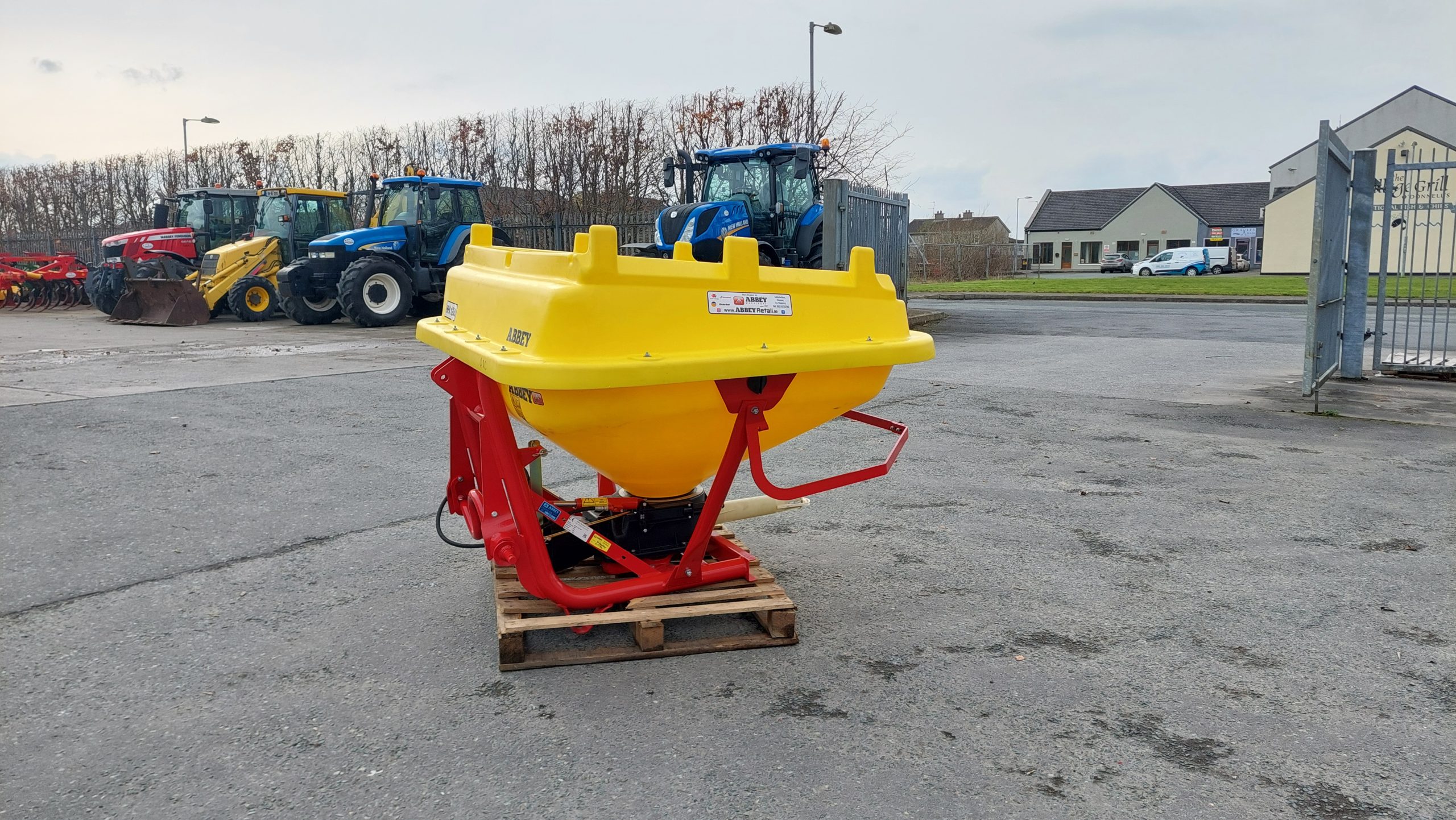 Abbey HPA 1200 Pendular Fertilizer Spreader - Image 2