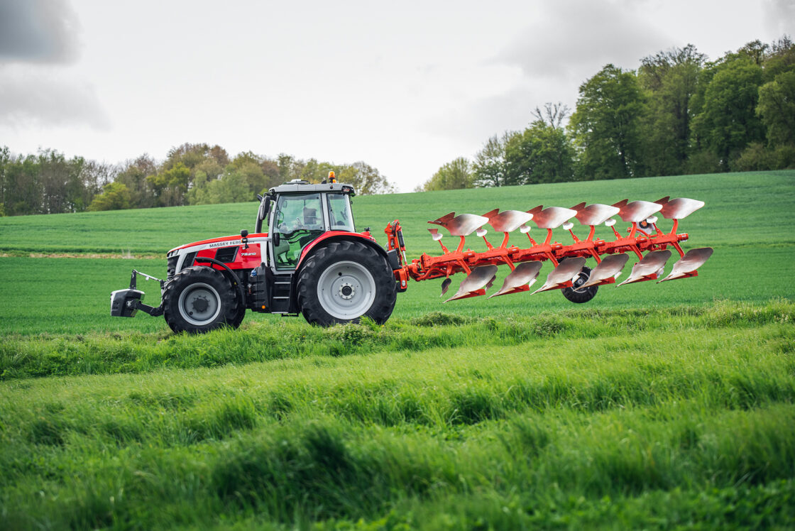 Massey Ferguson 7S | 155-205 HP - Image 2