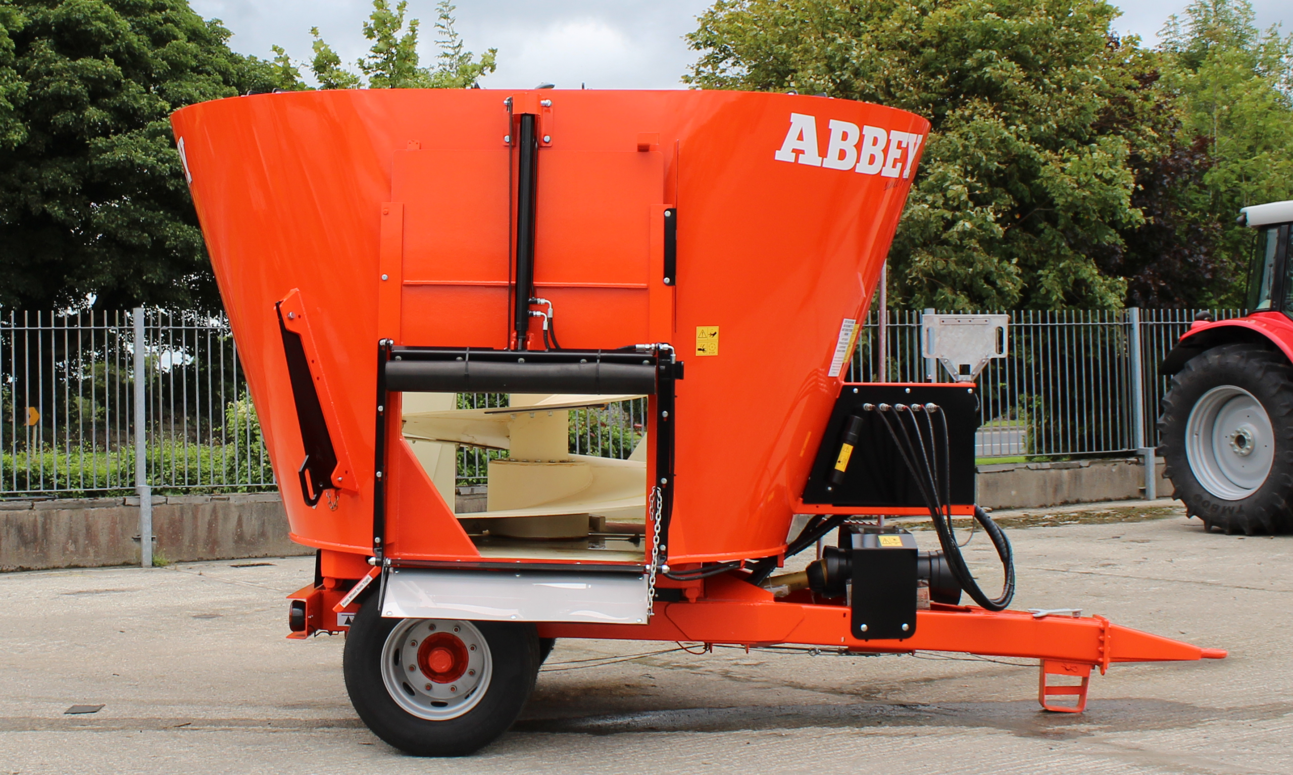 Abbey VF1250 Tub Feeder - Image 2
