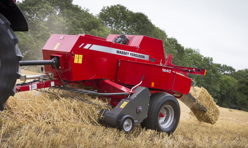 Massey Ferguson 1840 Small Square Baler - Image 2